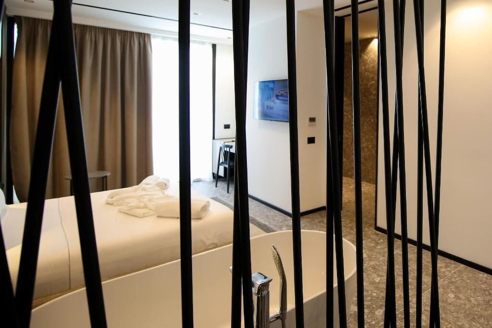 nobus hotel