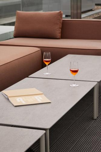 locke at east side gallery