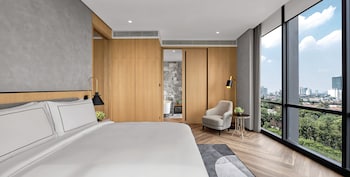 ashta residence