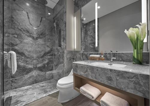 ashta residence