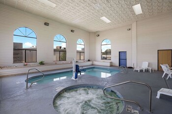 Quality Inn & Suites Junction,Kimble County>>Junction,3 star