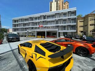 christee suites hotel