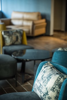 christee suites hotel