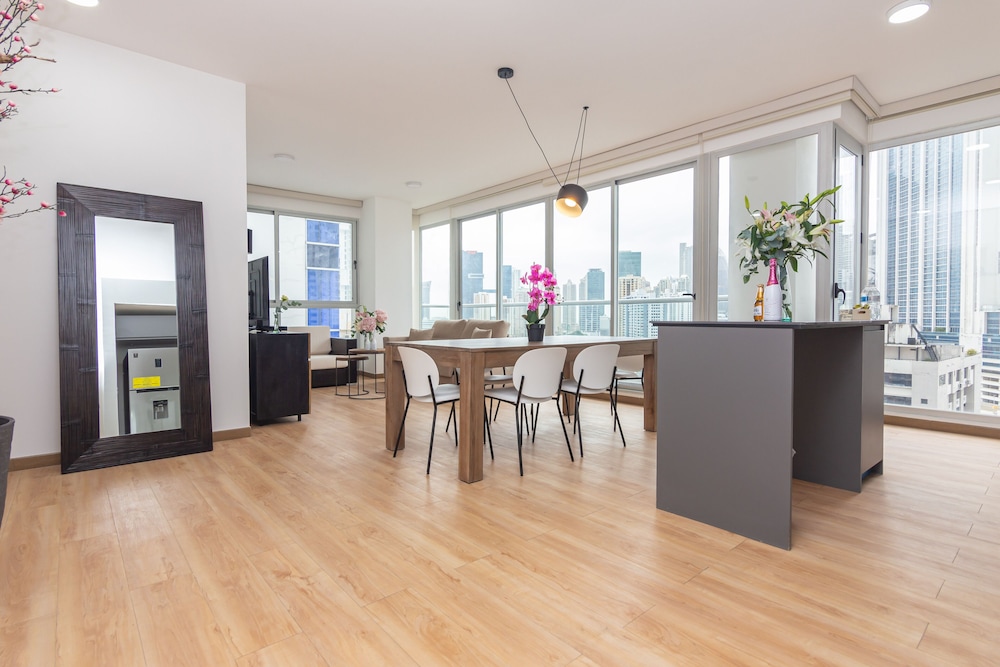 boutique apartments panama