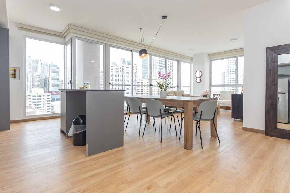 boutique apartments panama