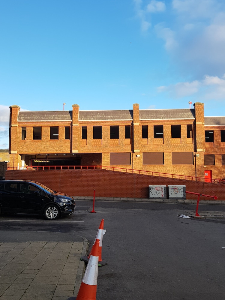 holiday inn express wakefield by ihg