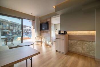 golden star sea side resort