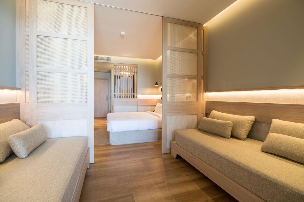 golden star sea side resort