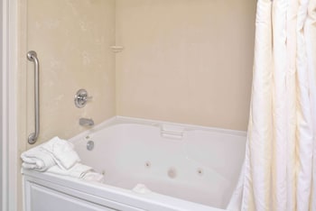 hilton garden inn indianapolis carmel