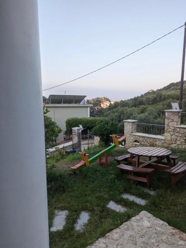 natura luxury suites parga