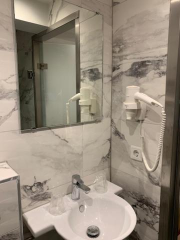 ozo hotels cordial amsterdam