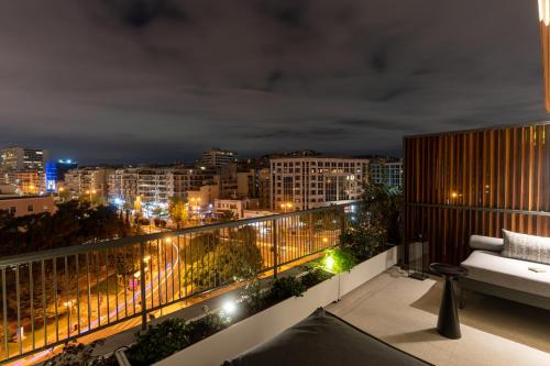 athinaion recreation suites