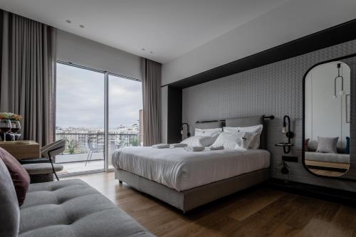 athinaion recreation suites