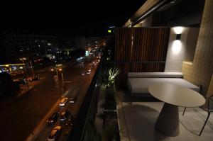 athinaion recreation suites