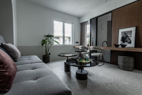 athinaion recreation suites