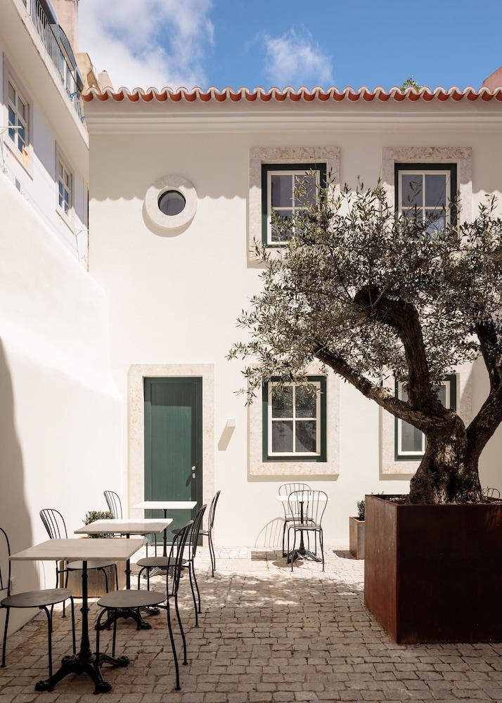 hotel das amoreiras small luxury hotels of the world