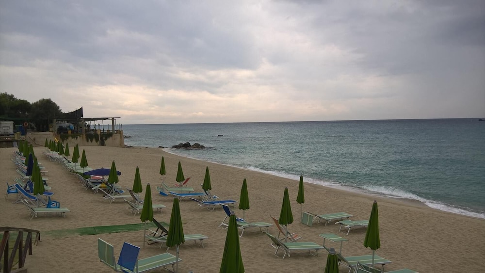villaggio athragon