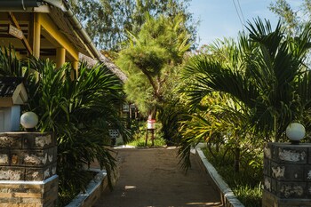gk palm resort watamu