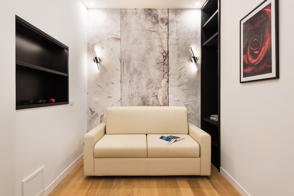 at 41 luxury suites and rooms