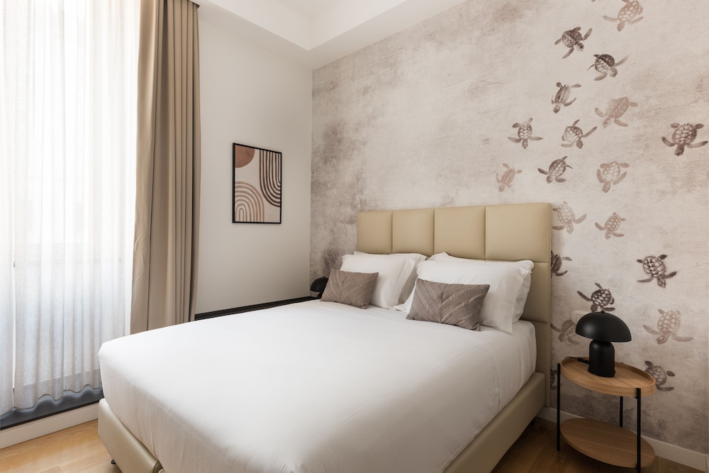 at 41 luxury suites and rooms