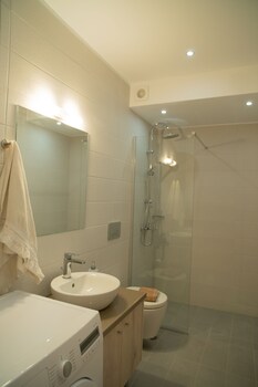 hello village chania