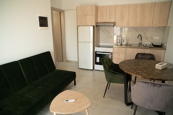 hello village chania