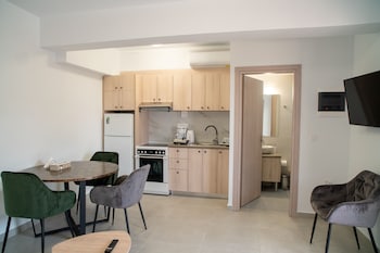 hello village chania