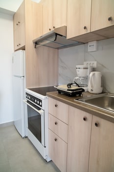 hello village chania