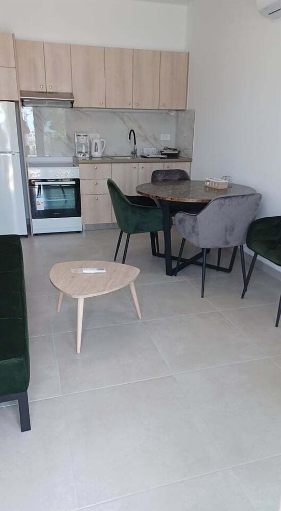 hello village chania