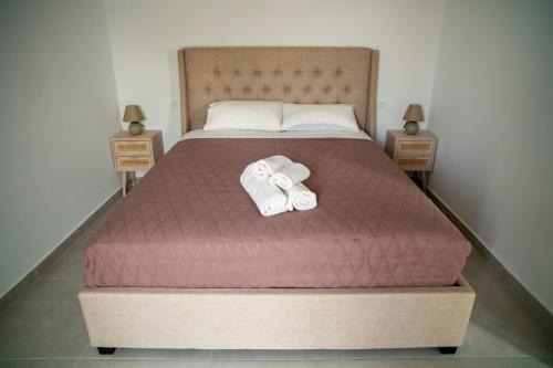 hello village chania