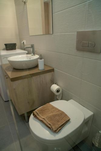 hello village chania