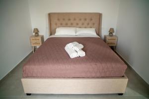 hello village chania