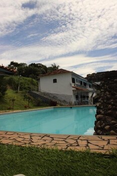 hotel sacra familia
