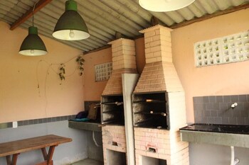 hotel sacra familia