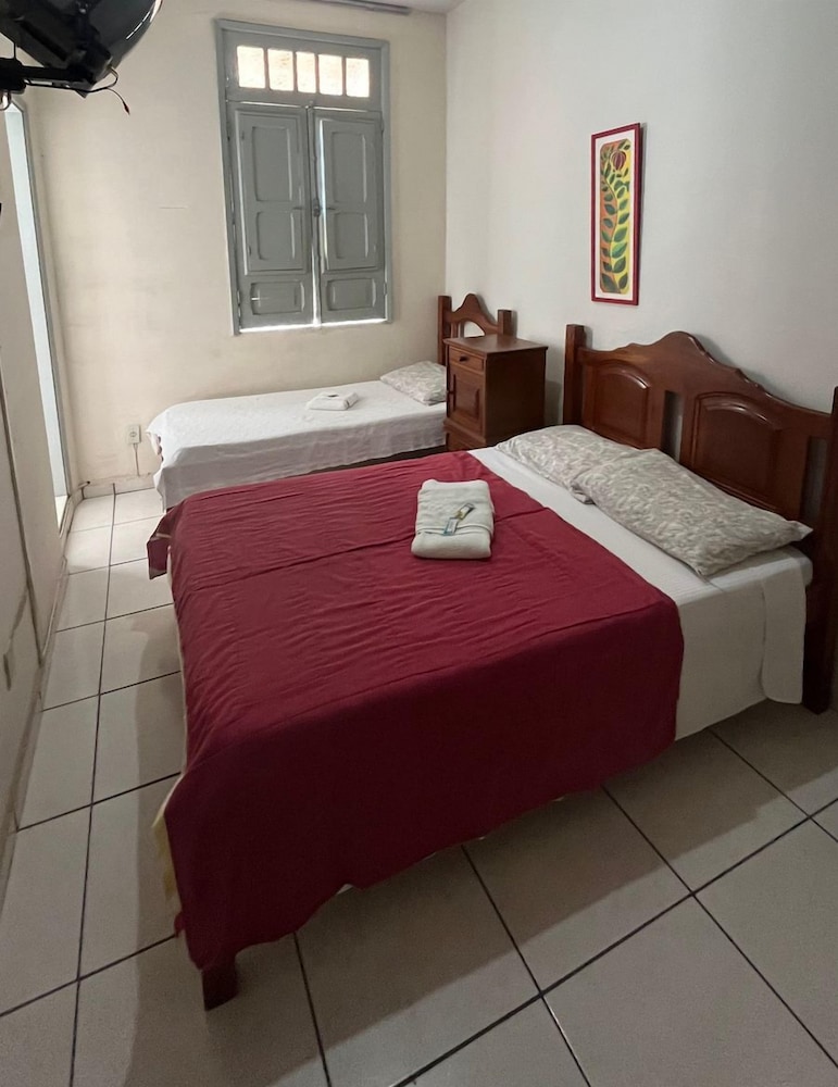 hotel sacra familia