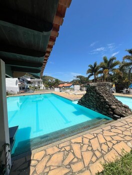 hotel sacra familia