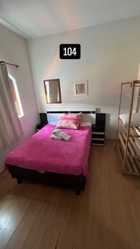 hotel sacra familia