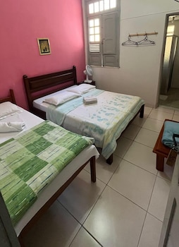 hotel sacra familia