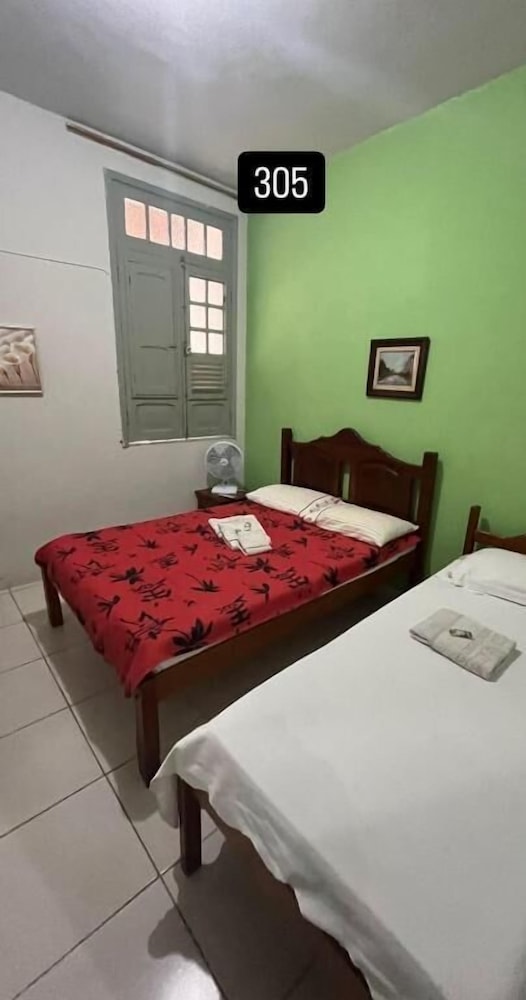 hotel sacra familia
