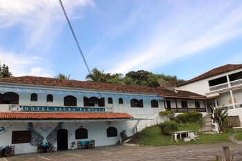 hotel sacra familia