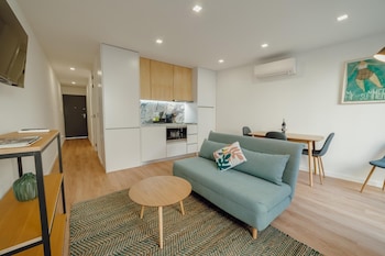 courtyard oporto design apartment k with terrace