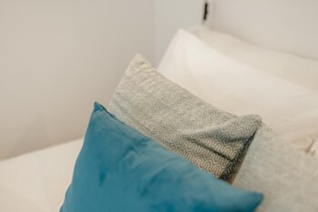 courtyard oporto design apartment k with terrace