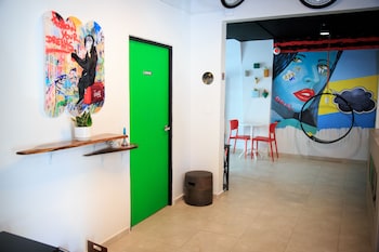 nomada beach hostel adult only