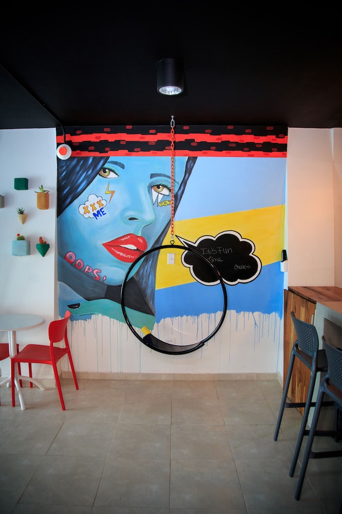 nomada beach hostel adult only