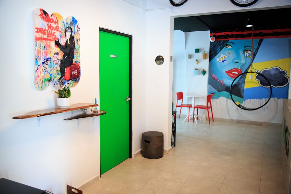 nomada beach hostel adult only