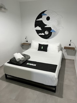 nomada beach hostel adult only