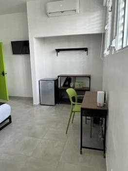 nomada beach hostel adult only