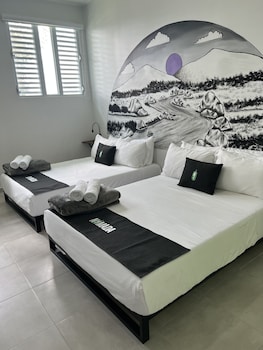 nomada beach hostel adult only