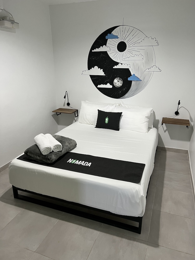 nomada beach hostel adult only