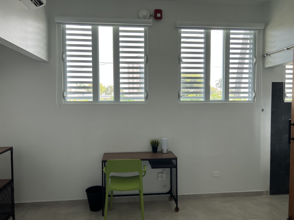 nomada beach hostel adult only